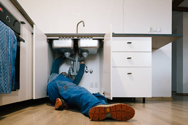 Professional Plumbing technician working in Boston, VA